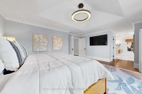 Photo 23 at 54 Lockheed Boulevard, Humber Heights, Toronto