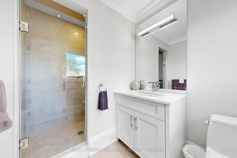 Photo 33 at 54 Lockheed Boulevard, Humber Heights, Toronto