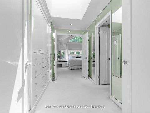 Photo 20 at 43 Beaverhall Drive, Windfields, Toronto
