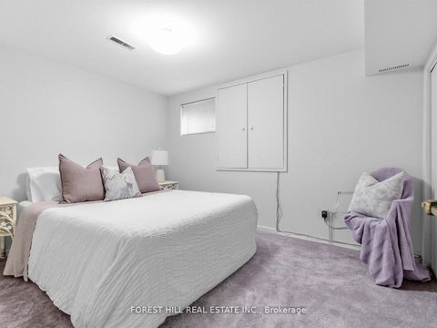 Photo 33 at 43 Beaverhall Drive, Windfields, Toronto