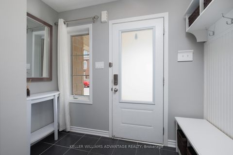 Photo 4 at 98 Howe Avenue, Birchmount, Toronto