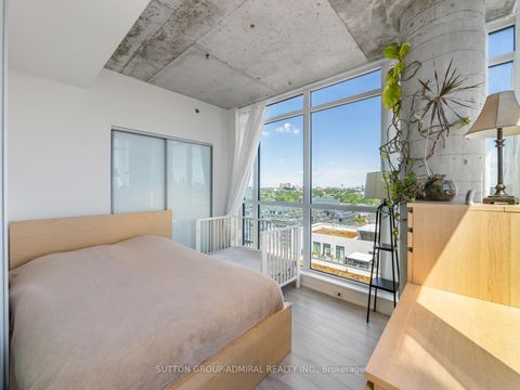 Photo 14 at 1602 - 20 Minowan Miikan Lane, Little Portugal, Toronto