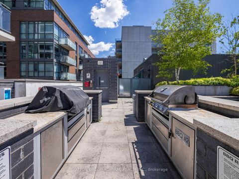 Photo 22 at 1602 - 20 Minowan Miikan Lane, Little Portugal, Toronto