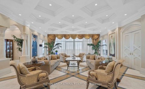 Photo 3 at Uph - 1 Cordoba Drive, Lakeview Estates, Vaughan