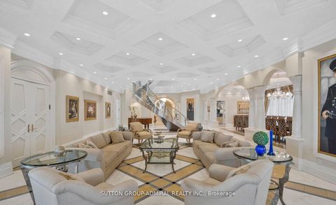 Photo 4 at Uph - 1 Cordoba Drive, Lakeview Estates, Vaughan