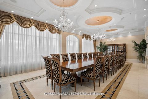 Photo 7 at Uph - 1 Cordoba Drive, Lakeview Estates, Vaughan