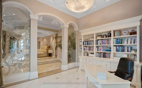 Photo 18 at Uph - 1 Cordoba Drive, Lakeview Estates, Vaughan