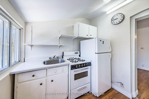 Photo 20 at 280 St Clarens Avenue, Dufferin Grove, Toronto