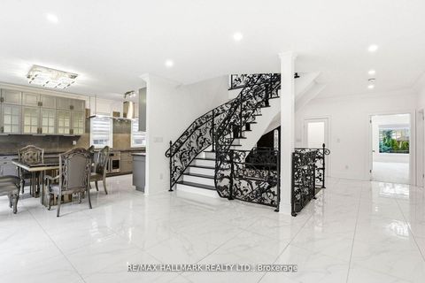 Photo 8 at 32 Orchard Park Drive, West Hill, Toronto