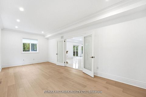 Photo 10 at 32 Orchard Park Drive, West Hill, Toronto