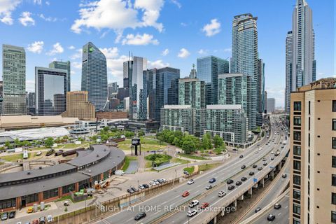 Photo 30 at 1906 - 260 Queens Quay W, Waterfront Communities C1, Toronto