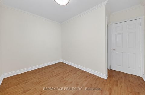 Photo 18 at 99 Laurel Avenue, Kennedy Park, Toronto