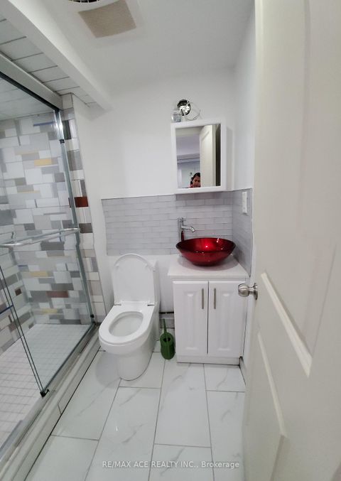 Photo 35 at 99 Laurel Avenue, Kennedy Park, Toronto