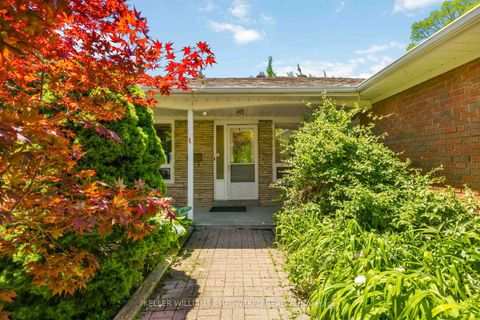 Photo 7 at 42 Pineway Boulevard, Steeles, Toronto