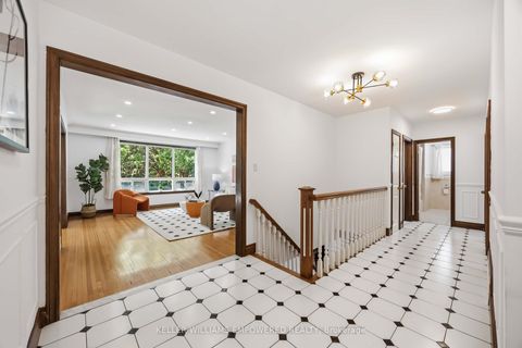 Photo 10 at 42 Pineway Boulevard, Steeles, Toronto