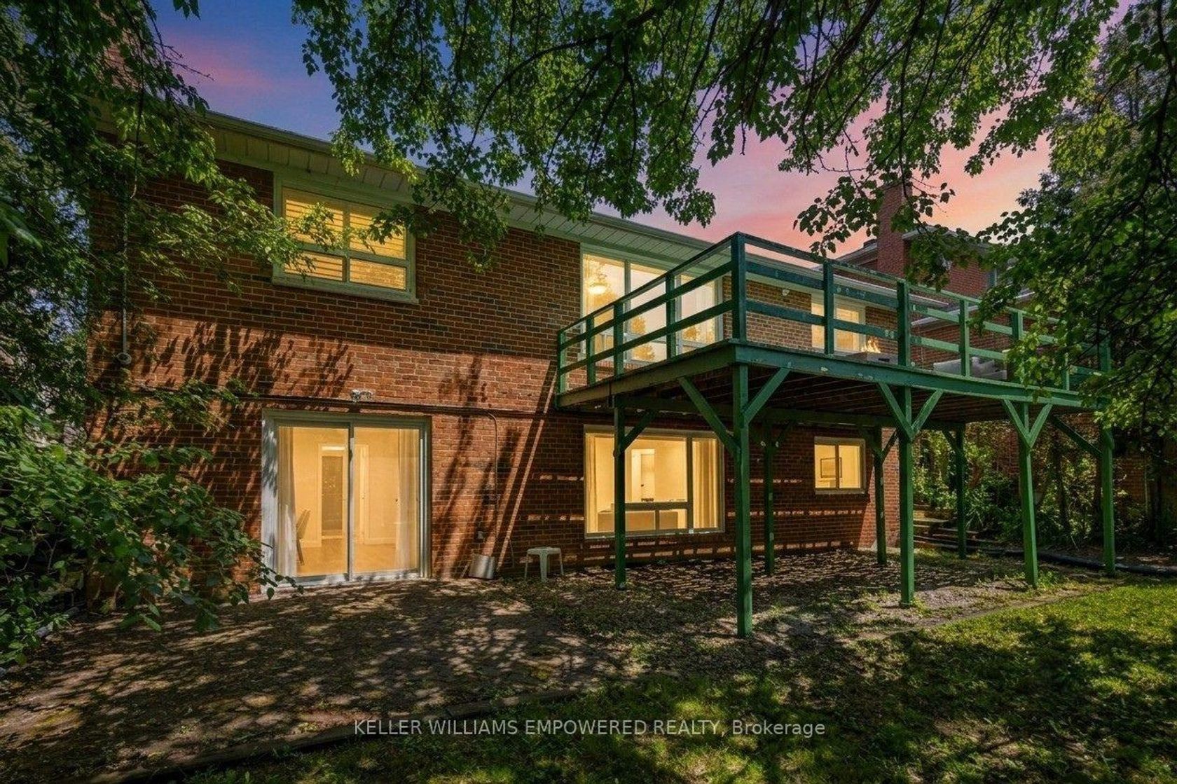 42 Pineway Boulevard, Steeles, Toronto 