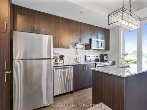 Photo 6 at 27 - 100 Long Branch Avenue, Long Branch, Toronto