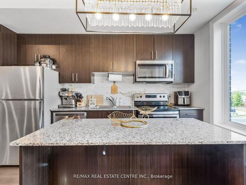Photo 8 at 27 - 100 Long Branch Avenue, Long Branch, Toronto