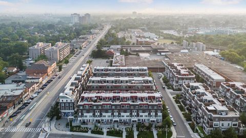 Photo 25 at 27 - 100 Long Branch Avenue, Long Branch, Toronto