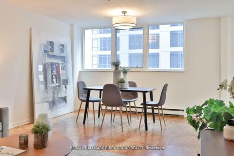 Photo 8 at 1007 - 360 Bloor Street E, Moore Park, Toronto