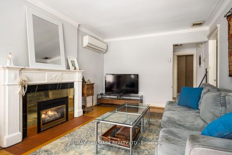 Photo 1 at 22 Airley Crescent, East York, Toronto