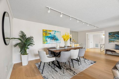 Photo 8 at 301 - 360 Bloor Street E, Moore Park, Toronto