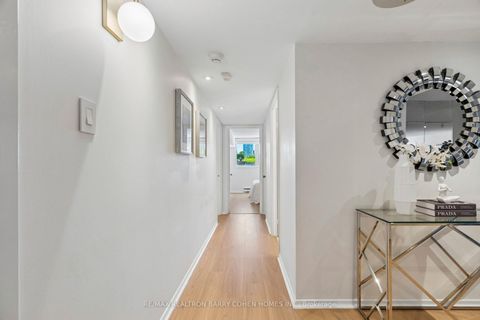 Photo 23 at 301 - 360 Bloor Street E, Moore Park, Toronto