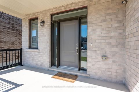 Photo 4 at 5 Ainslie Hill Crescent, Sutton & Jackson's Point, Georgina