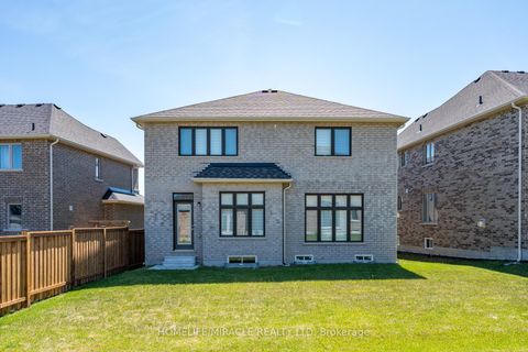 Photo 6 at 5 Ainslie Hill Crescent, Sutton & Jackson's Point, Georgina