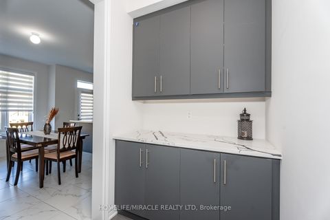 Photo 11 at 5 Ainslie Hill Crescent, Sutton & Jackson's Point, Georgina