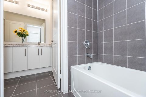 Photo 40 at 5 Ainslie Hill Crescent, Sutton & Jackson's Point, Georgina