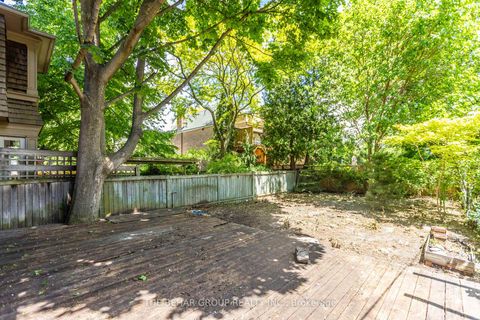 Photo 7 at 313 Sunnyside Avenue, Swansea, Toronto