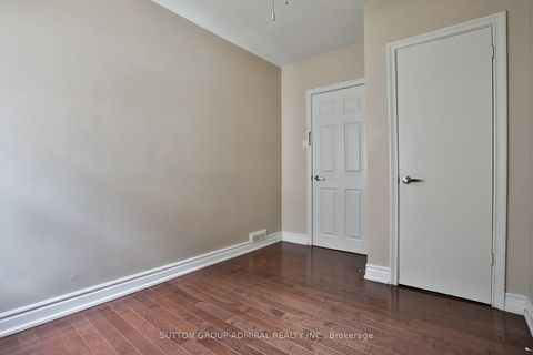 Photo 12 at 33 Regina Avenue, Lawrence, Toronto