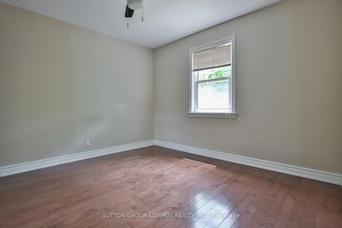 Photo 13 at 33 Regina Avenue, Lawrence, Toronto