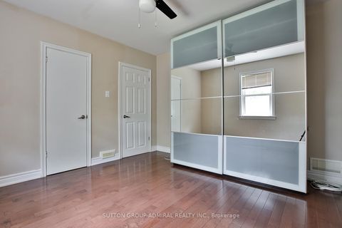 Photo 14 at 33 Regina Avenue, Lawrence, Toronto