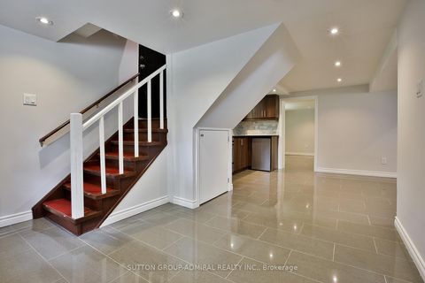 Photo 20 at 33 Regina Avenue, Lawrence, Toronto