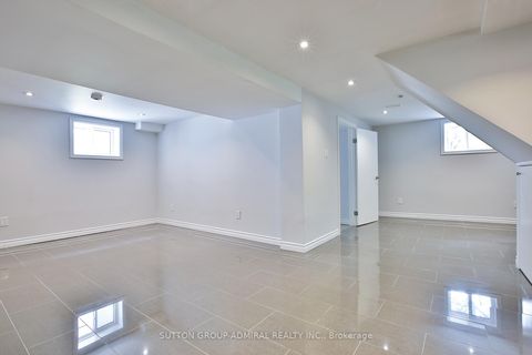 Photo 22 at 33 Regina Avenue, Lawrence, Toronto