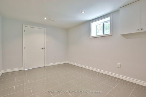 Photo 28 at 33 Regina Avenue, Lawrence, Toronto