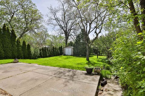 Photo 33 at 33 Regina Avenue, Lawrence, Toronto