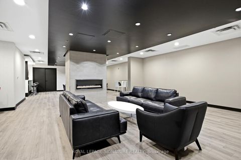 Photo 25 at 923 - 120 Dallimore Circle, Don Mills, Toronto