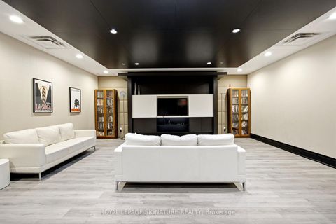 Photo 26 at 923 - 120 Dallimore Circle, Don Mills, Toronto