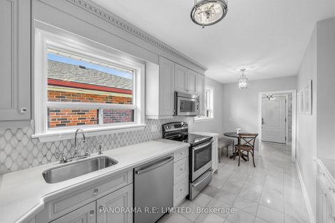 Photo 11 at 60 Norgrove Crescent, Richview, Toronto