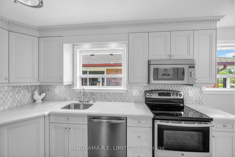 Photo 13 at 60 Norgrove Crescent, Richview, Toronto