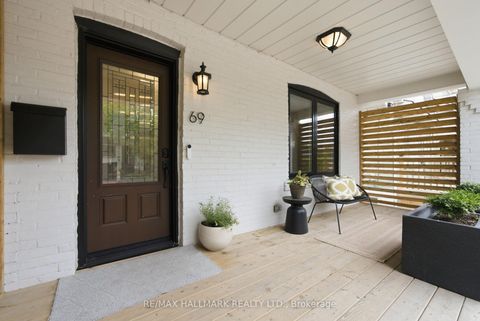 Photo 6 at 69 Gatwick Avenue, Lumsden, Toronto