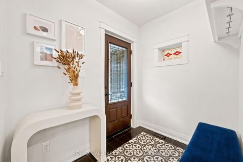Photo 7 at 69 Gatwick Avenue, Lumsden, Toronto
