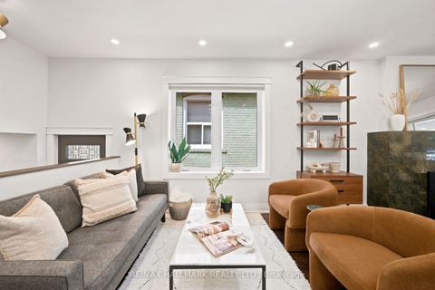 Photo 9 at 69 Gatwick Avenue, Lumsden, Toronto