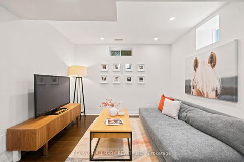 Photo 20 at 69 Gatwick Avenue, Lumsden, Toronto