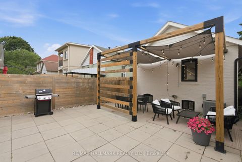 Photo 38 at 69 Gatwick Avenue, Lumsden, Toronto