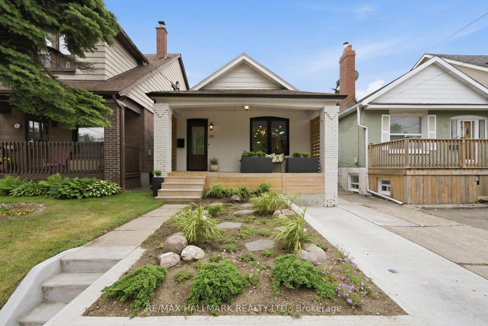 69 Gatwick Avenue, Lumsden, Toronto photo 6
