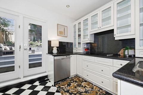 Photo 13 at 34 Tennis Crescent, North Riverdale, Toronto